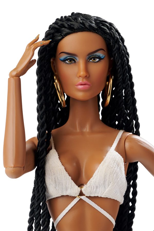 Meteor Pose Like An Egyptian Amirah Majeed Basic Doll - Image 4