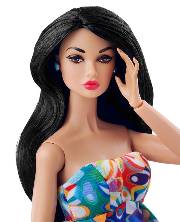 Poppy Parker Island Time Basic Doll. NRFB in Shipper - Image 4