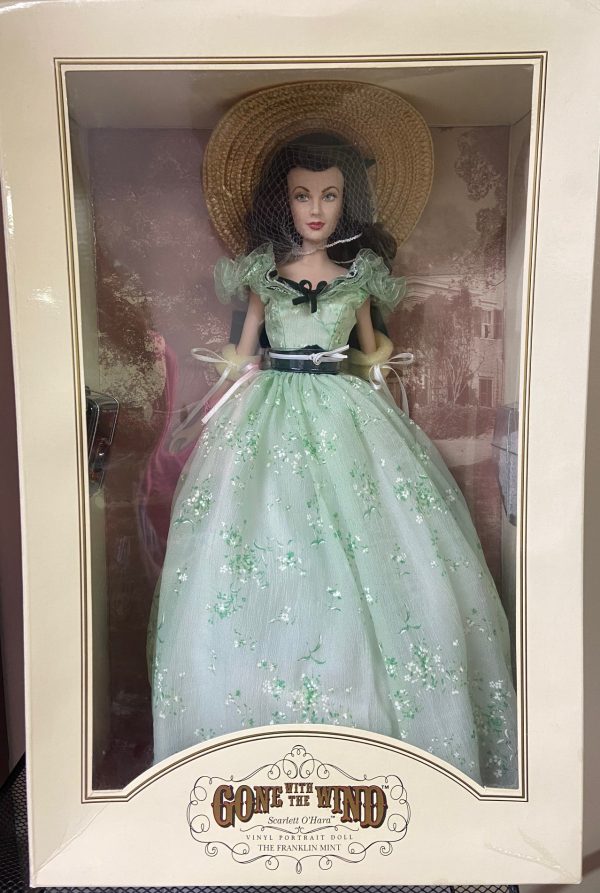 Franklin Mint Gone with the Wind Scarlett O'Hara Vinyl Doll (BBQ Dress)