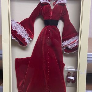 Franklin Mint Gone with the Wind Scarlett Red Velvet Robe Fashion