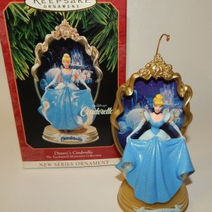 Hallmark Ornament Disney’s Cinderella 1997