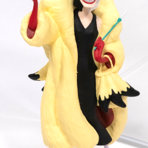 Hallmark Ornament Cruella de Vil (101 Dalmations) 1998
