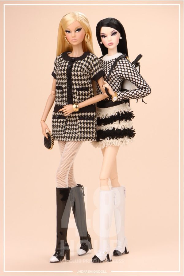 2023 Covergirl: Team GG Giftset Gina and Gloria Two Doll Set