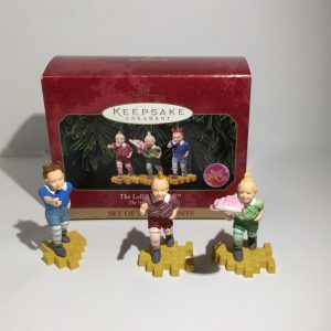 Hallmark Ornament Wizard of Oz The Lollipop Guild 1998