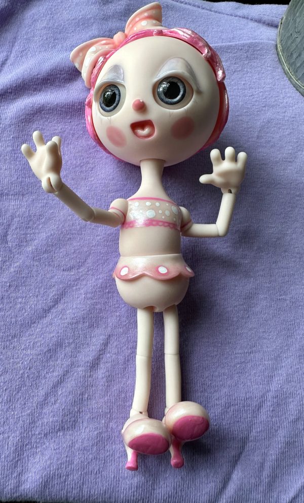 Ruby, Magical Musical Lady 23cm (9") Snow White Resin Full Body Pink tones Handpainted by Nefer Kane