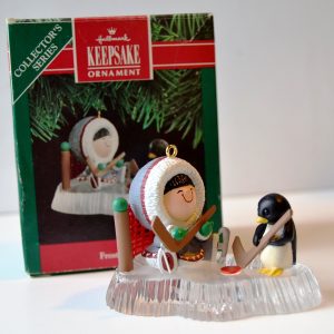 Hallmark Ornament Frosty Friends 1991