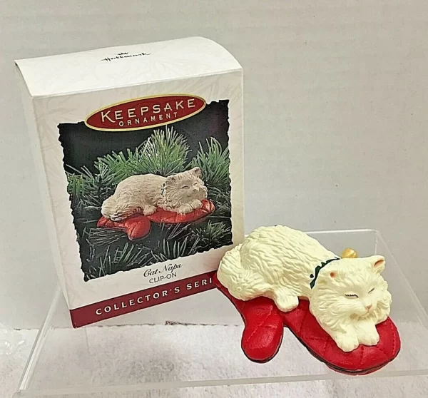 Hallmark Ornament Cat Naps (Clip-On) 1995 NRFB