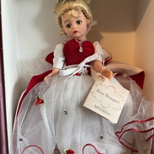 Rose Bouquet Cissette 10″ #28880 2001 Retired