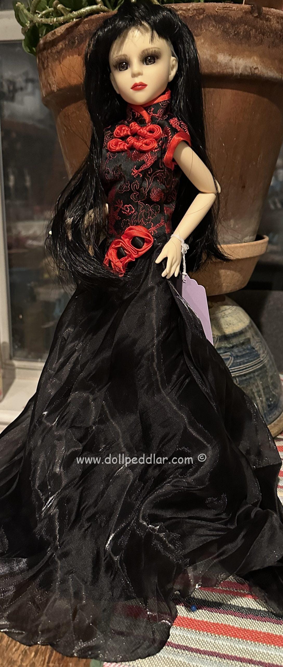 Goodreau BJD 16" OOAK faceup, Asian-inspired long gown - Image 3