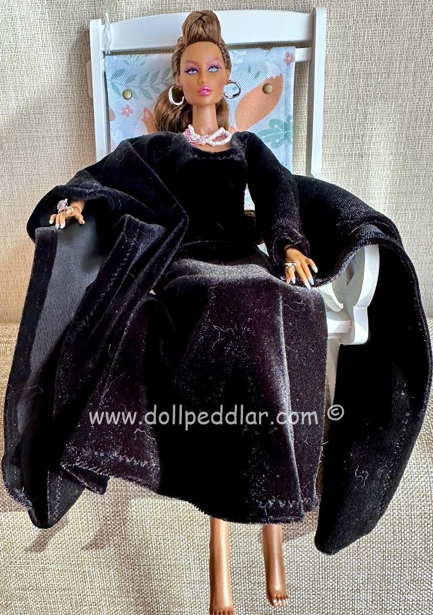 Black Medieval Velvet Dress for 12" Dolls - Image 8