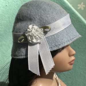 Felt Cloche Gray Hat (Modeled on 7-8″ Head)