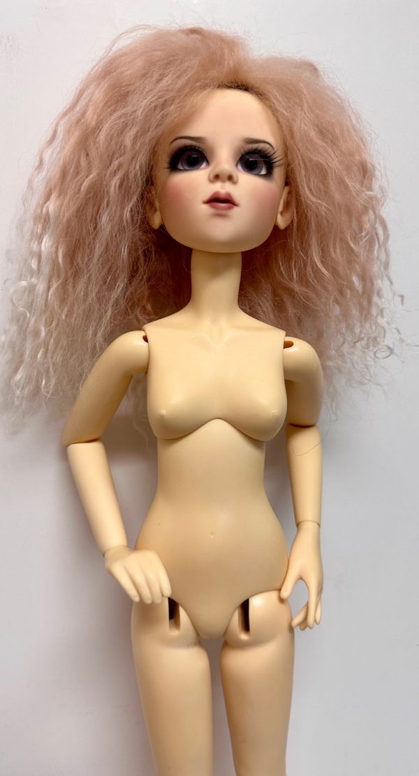 Fwigs Tibetan Lamb Mohair Wig – Apricot with Cream Tips Size 7-8 - Image 4