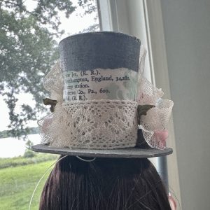 Gray Paper Top Hat with Bouquet (Modeled on 7-8″ Head)