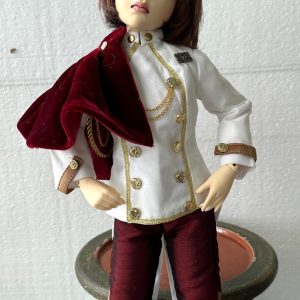 Goodreau resin ball jointed Innuendo with DollHeart ensemble  FULL SET
