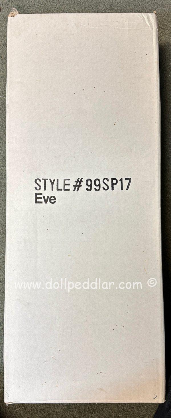 Robert Tonner's Eve of the Millennium #40 of 100. Never Removed from box in shipper - Image 9