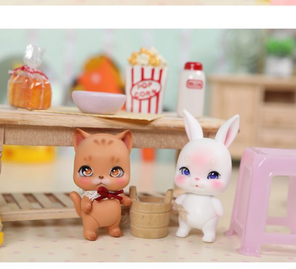 Lati's New Pets "RABI" white skin. 4" New Mint - Image 8