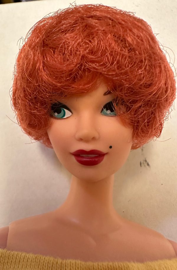 #1610 Vintage Golden Evening Barbie Fashion - Image 2