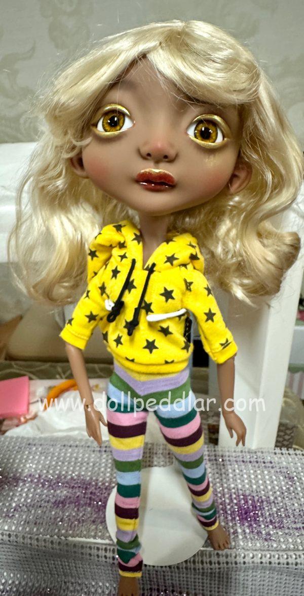 Amber, Three Wise Girls for this Christmas, Chocolate Diva Resin,  FULL SET.  OOAK Painted by Nefer - Image 5
