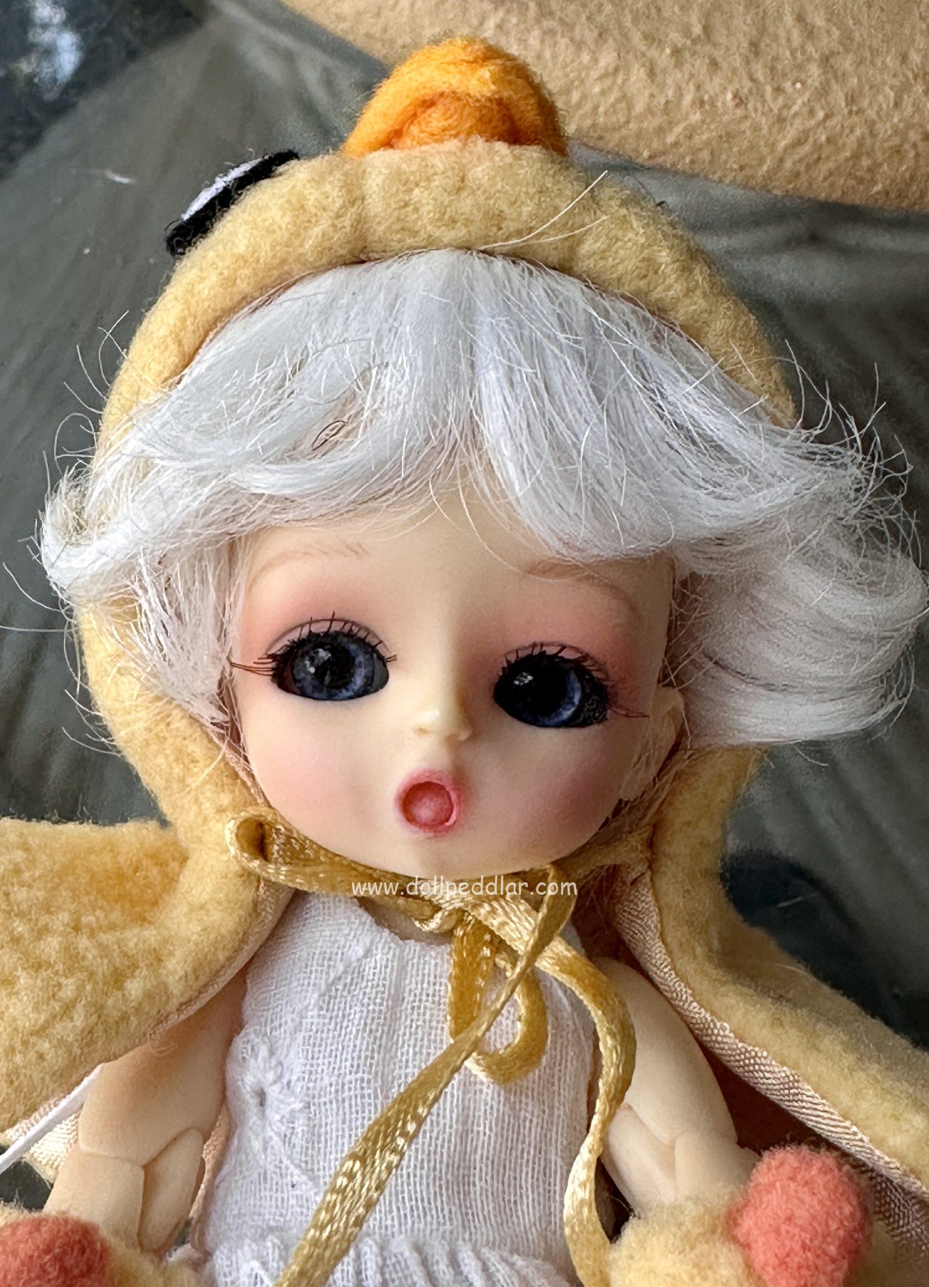 Honee-B Cuddly Chick Dressed Doll Resin BJD w/Makeup, Wig, & Eyes Included - Image 3