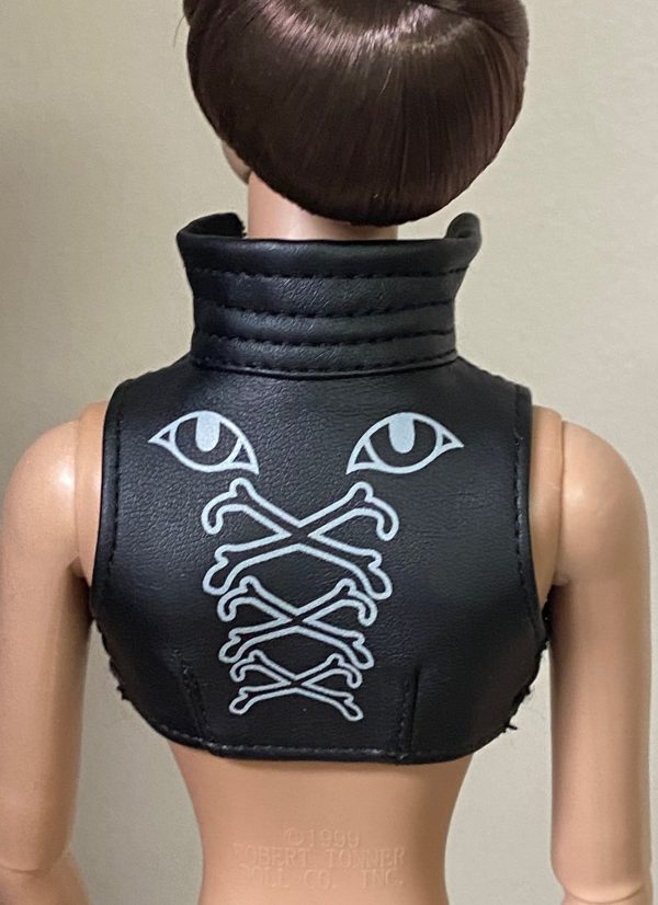 DC Stars Gotham Garage Catwoman CROPPED JACKET ONLY (Fits 16" Fashion Dolls) - Image 2