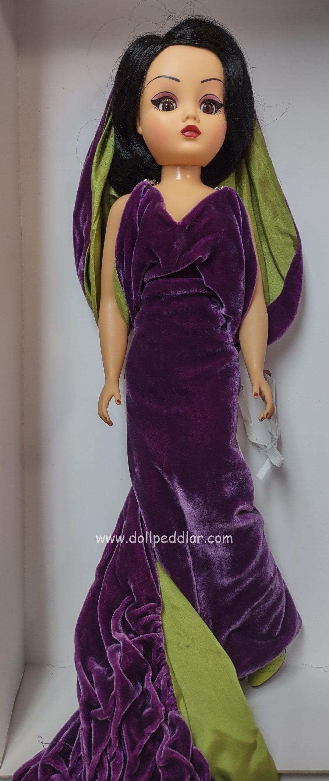 Cissy Luxe Be A Lady African American 21" Doll - Image 3