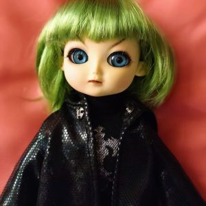Doll Leaves Mic yosd 10″ Full Set, wearing Elfdoll Halloween Devil Outfit mint