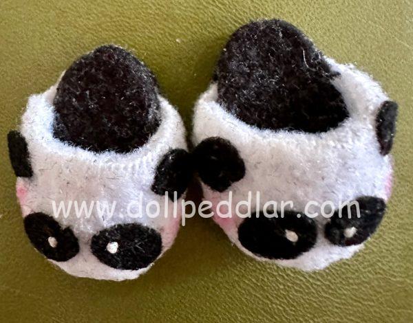 Polar Bear Slides Black & White.    fit yosd, Lati Yellow, similar