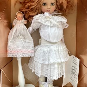 MDCC Doll Dreamer’s Guild Centerpiece Evangeline & Annabelle NRFB in Shipper
