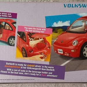 Barbie’s Red Volkswagen Beetle RARE COLOR   MINT in Box