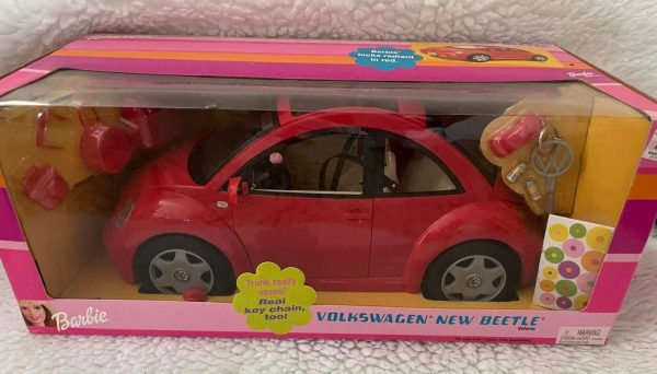 Barbie's Red Volkswagen Beetle RARE COLOR   MINT in Box - Image 4