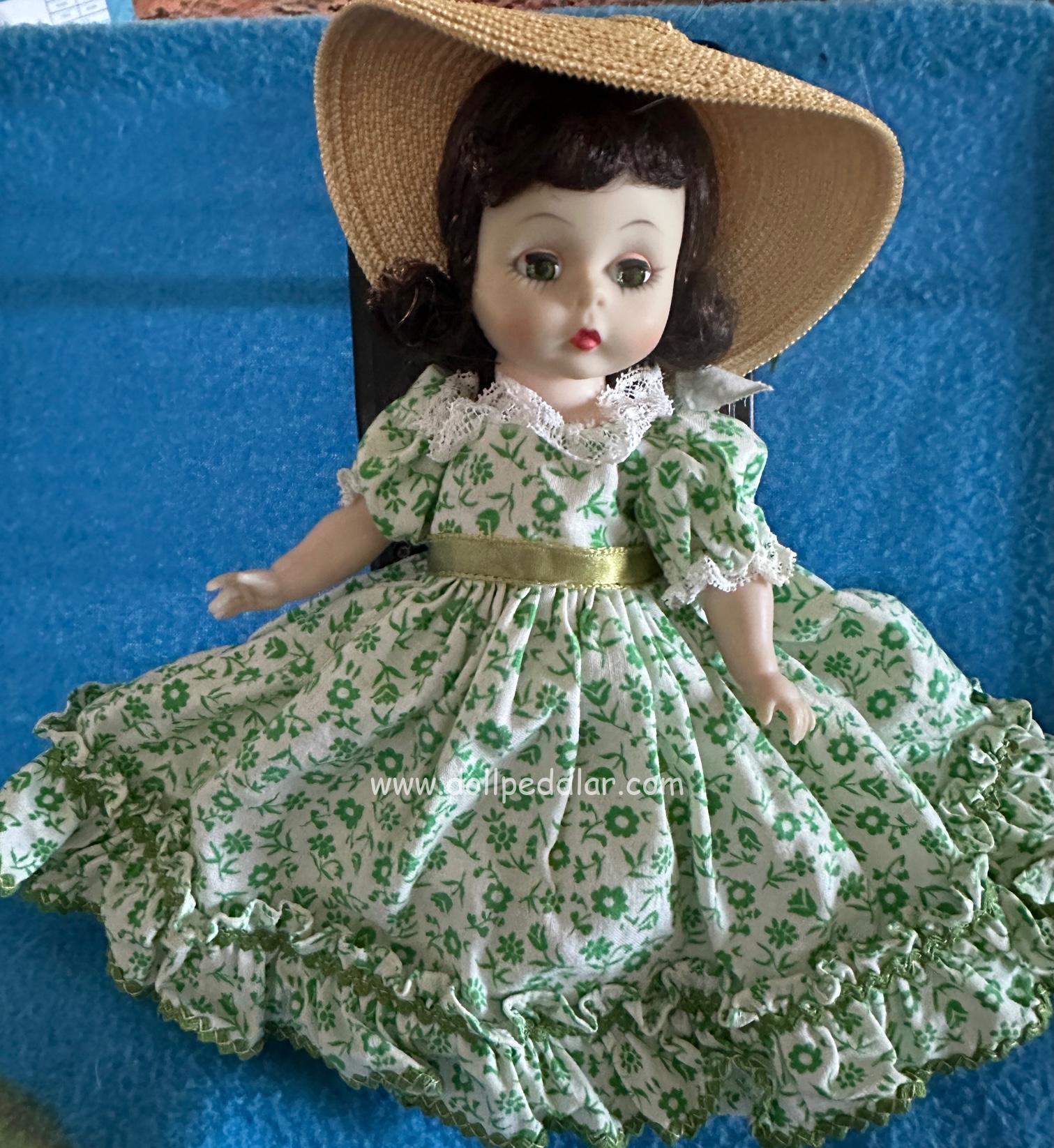 Vintage Gone with the Wind Scarlett O'Hara 8" Picnic - RARE White with green flowers only - Image 2