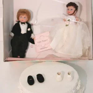 Wedding Cake Topper Set Bride & Groom 5″ #33570
