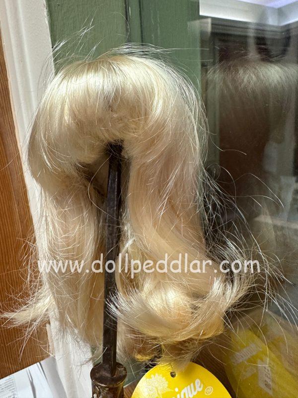 Hannah Wig (Honey Blonde) Size 9-10