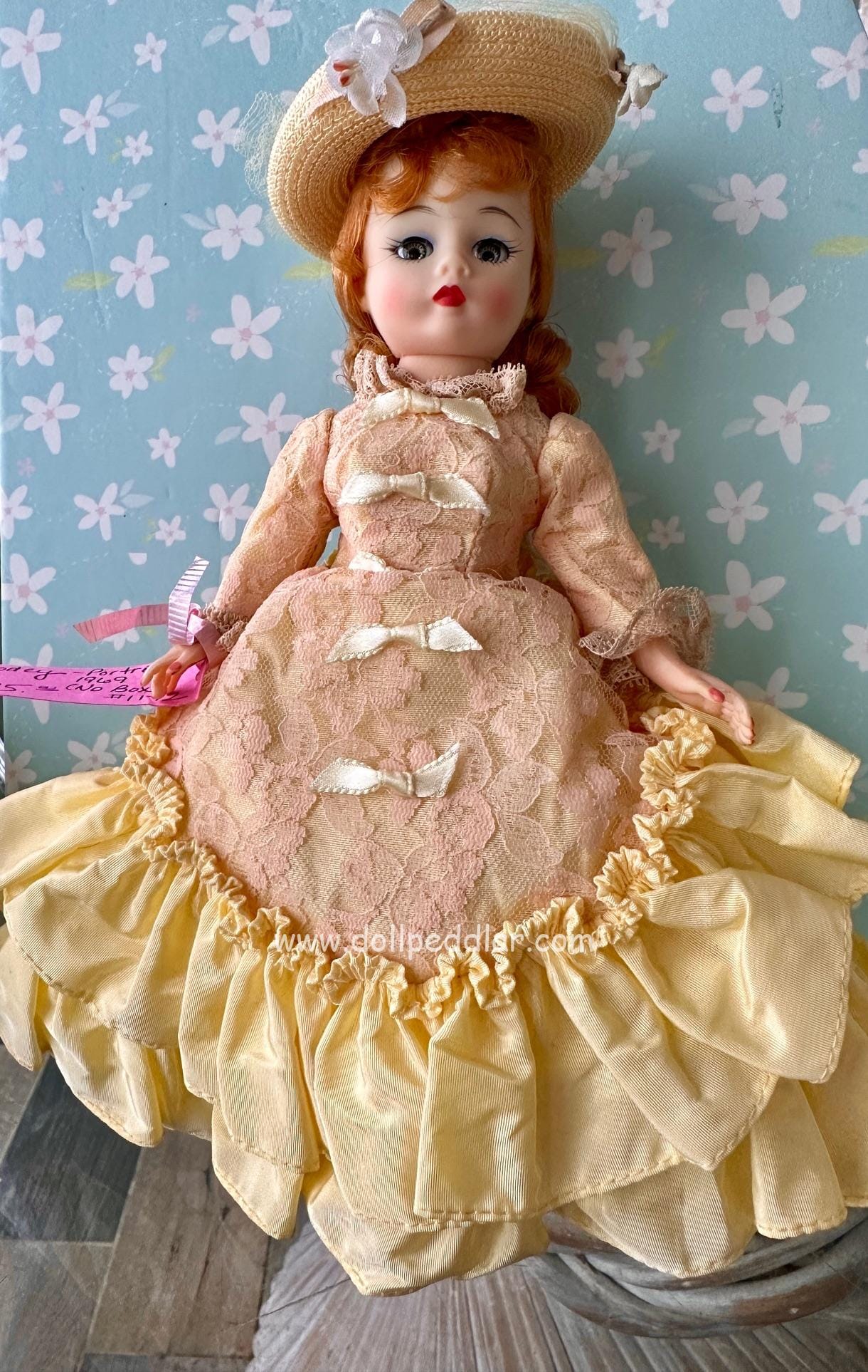 Vintage 1969 Madame Alexander Cissette Portrette Godey #1172 10” Doll all original + hat included - Image 5