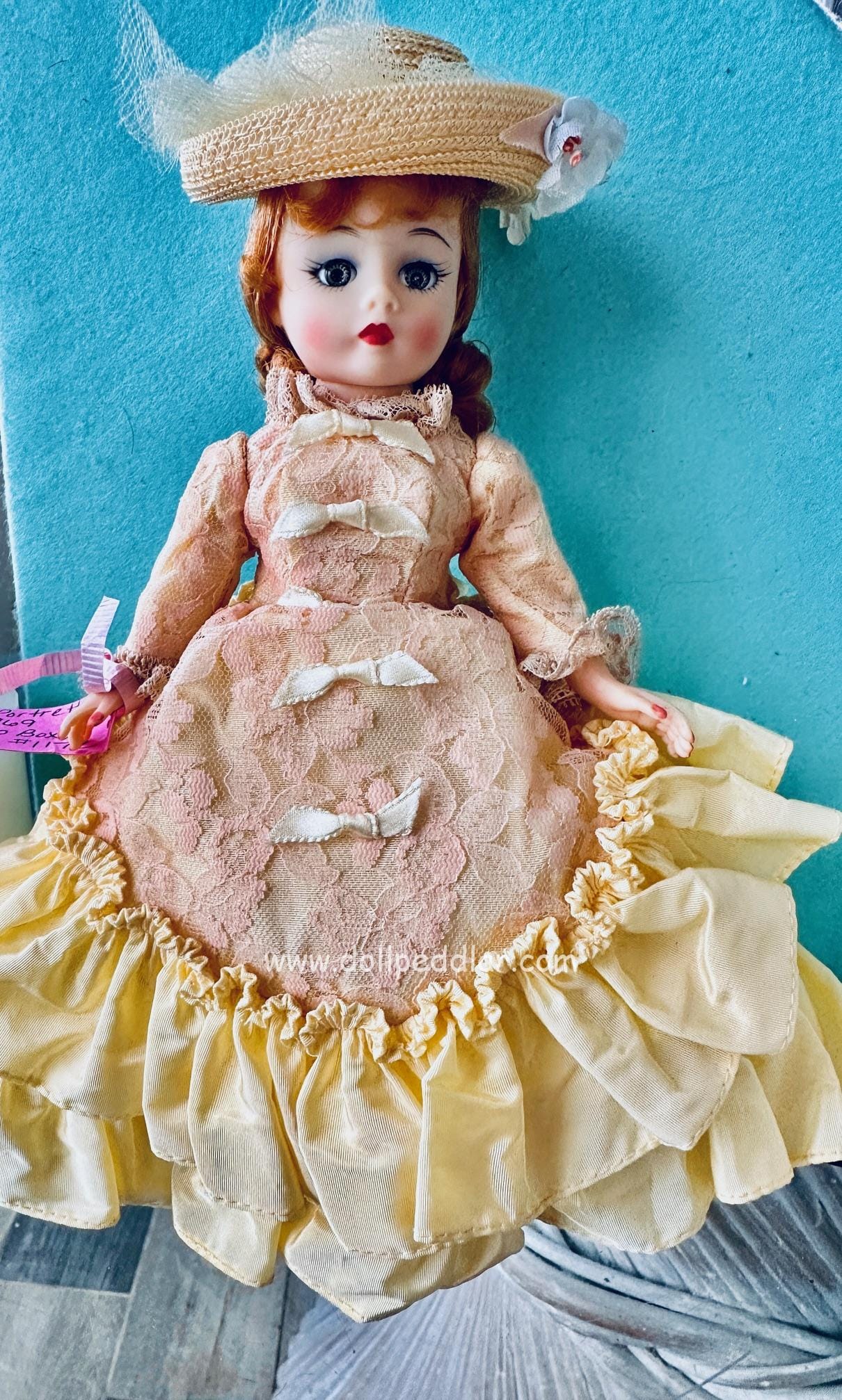 Vintage 1969 Madame Alexander Cissette Portrette Godey #1172 10” Doll all original + hat included - Image 9