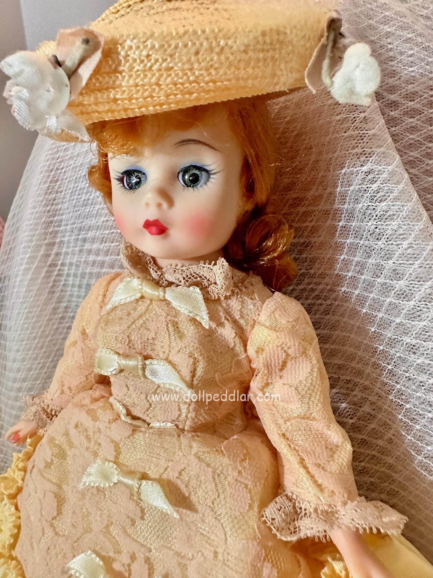 Vintage 1969 Madame Alexander Cissette Portrette Godey #1172 10” Doll all original + hat included - Image 2