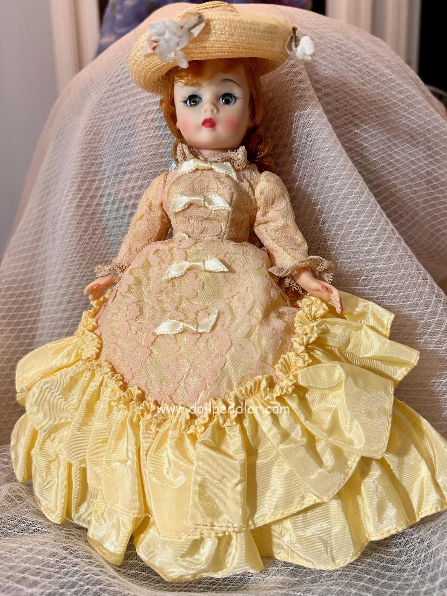 Vintage 1969 Madame Alexander Cissette Portrette Godey #1172 10” Doll all original + hat included - Image 3