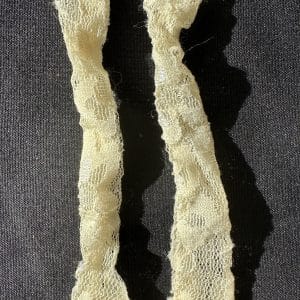 Ivory Lace Leggings 5″ Long
