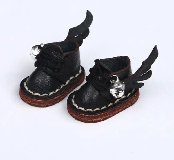 Black Winged Shoes 27mm
