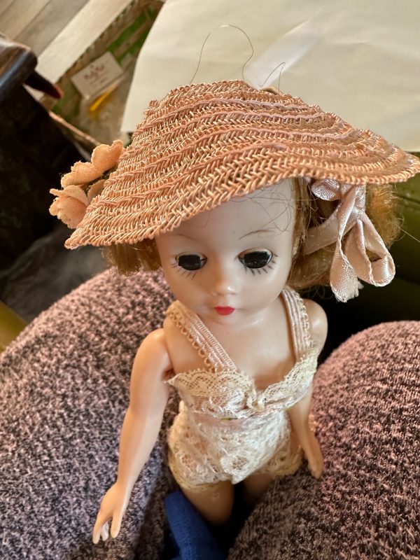 Vintage Doll Hat for 8" - 10"dolls  Near Mint