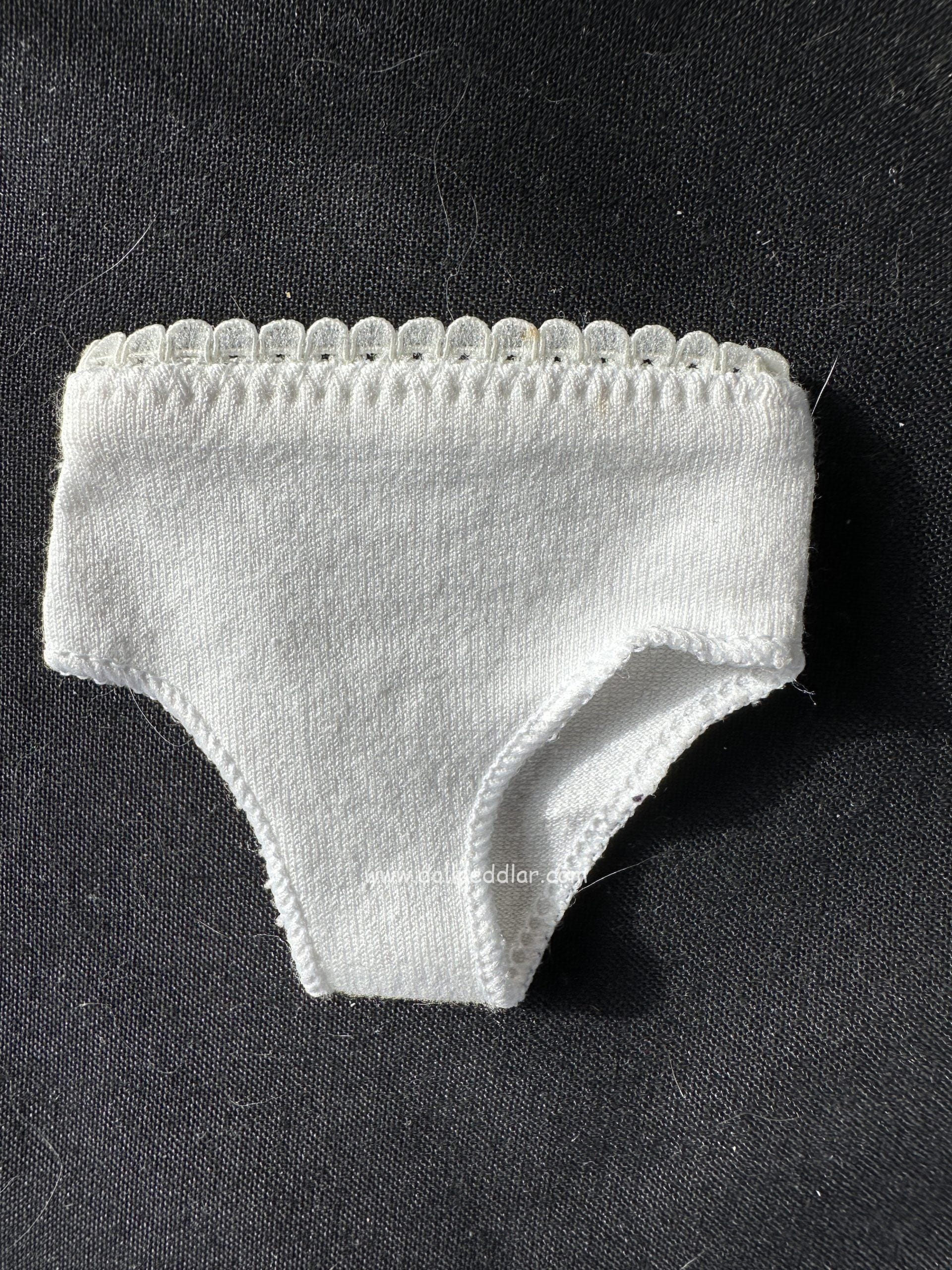 White Panties with Lace Edge 4" waist Medium Size Dolls