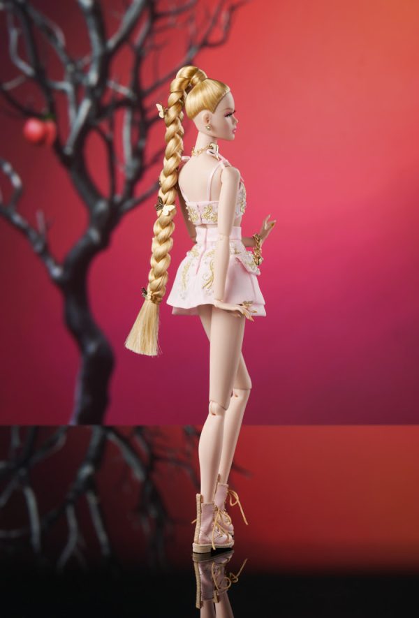 2023 WClub Exclusive 7 Sins: Sweet Temptation Tulabelle True - Image 4