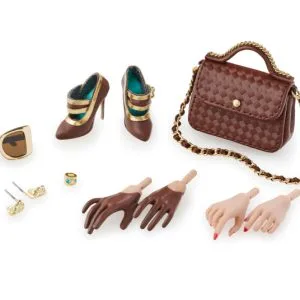 Fashion Royalty & FR2 – Doll Peddlar
