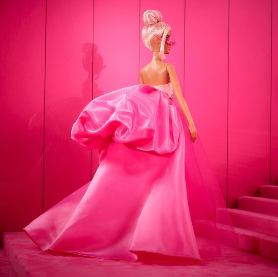 HJW86 Barbie Pink Collection Doll NRFB in Shipper – Doll Peddlar