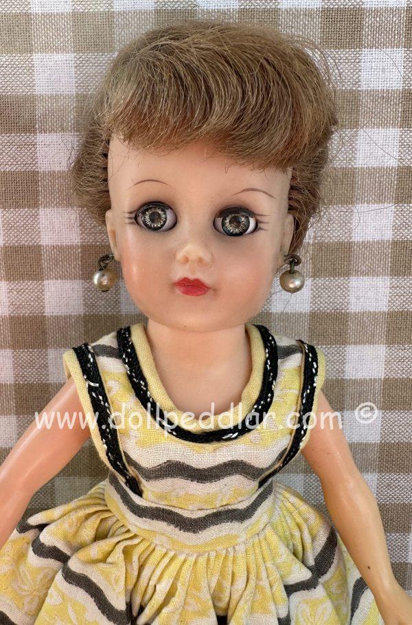Vintage Uneeda Doll "Suzette" Fashion Doll 10"  All Original.  1950s