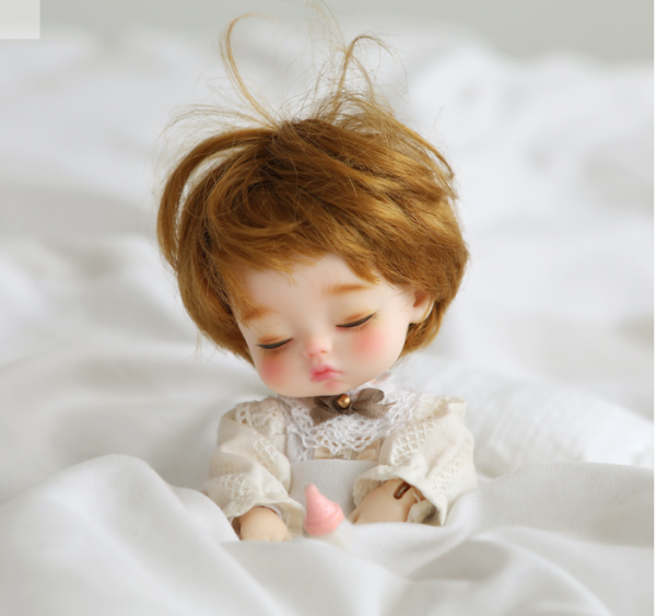Lati Yellow Fluffy Lullaby ver. Sleeping Yomi Tan Skin Full Set 16cm - Image 3
