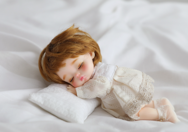 Lati Yellow Fluffy Lullaby ver. Sleeping Yomi Tan Skin Full Set 16cm - Image 7