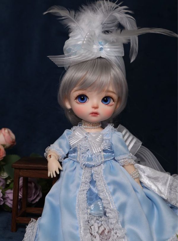 Lati Lime Musée de ver. Marie Antoinette Sophie Pale Skin Full Set 12"  26cm. SALE PRICED - Image 6