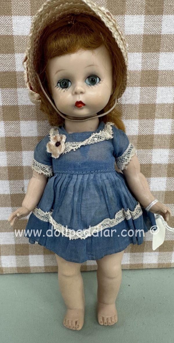 Vintage Wendy Straight Leg Walker 8" Doll  Excellent condition - Image 2