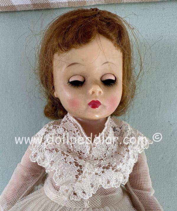 Vintage Madame Alexander Cissette Doll 10" Lace bown with full skirt; portrait collar - Image 5